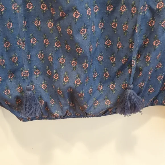 Lucky Brand Navy Floral Blouse Size Small Cotton Cottage Prairie Peasant Boho - Picture 3 of 7